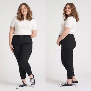 Universal Standard High Rise Black Skinny Jeans